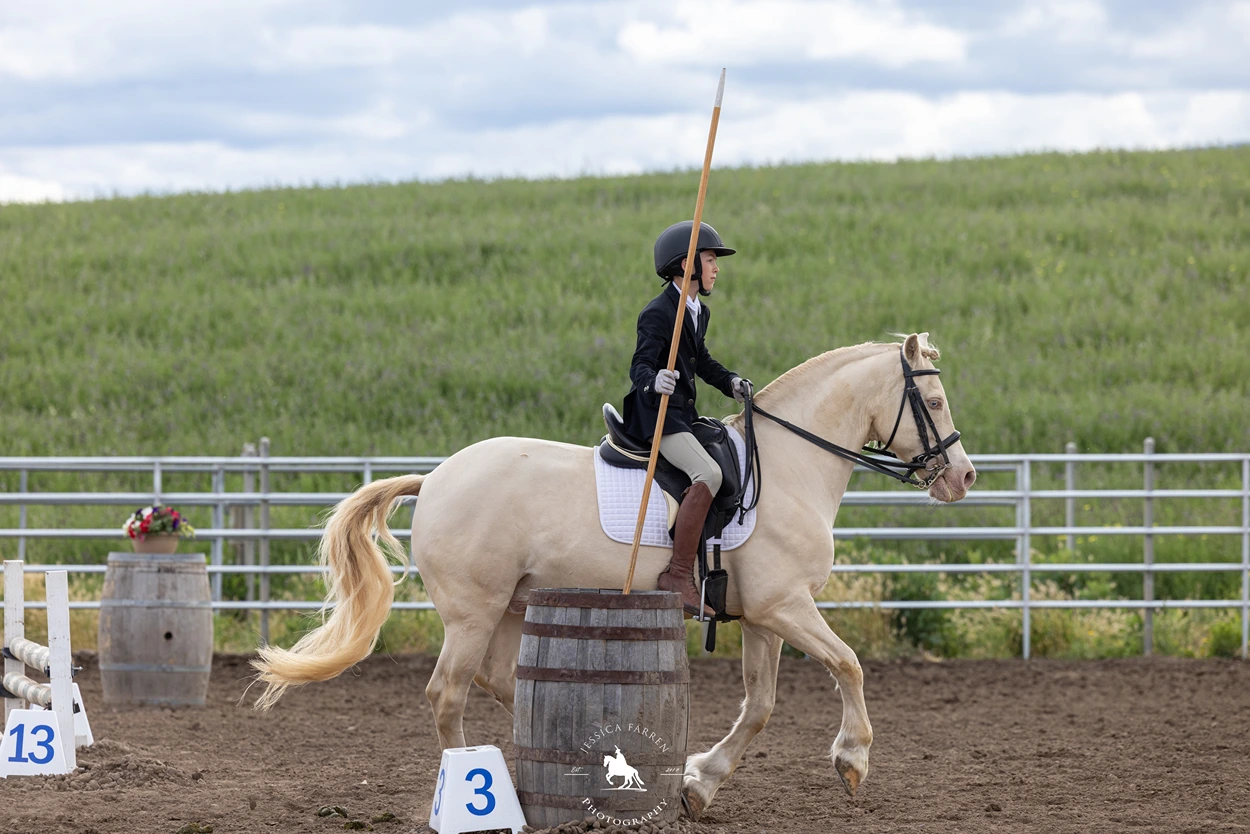 Maverick Wright retrieve pole riding Maple Lane Kero Jessica Farren Photography