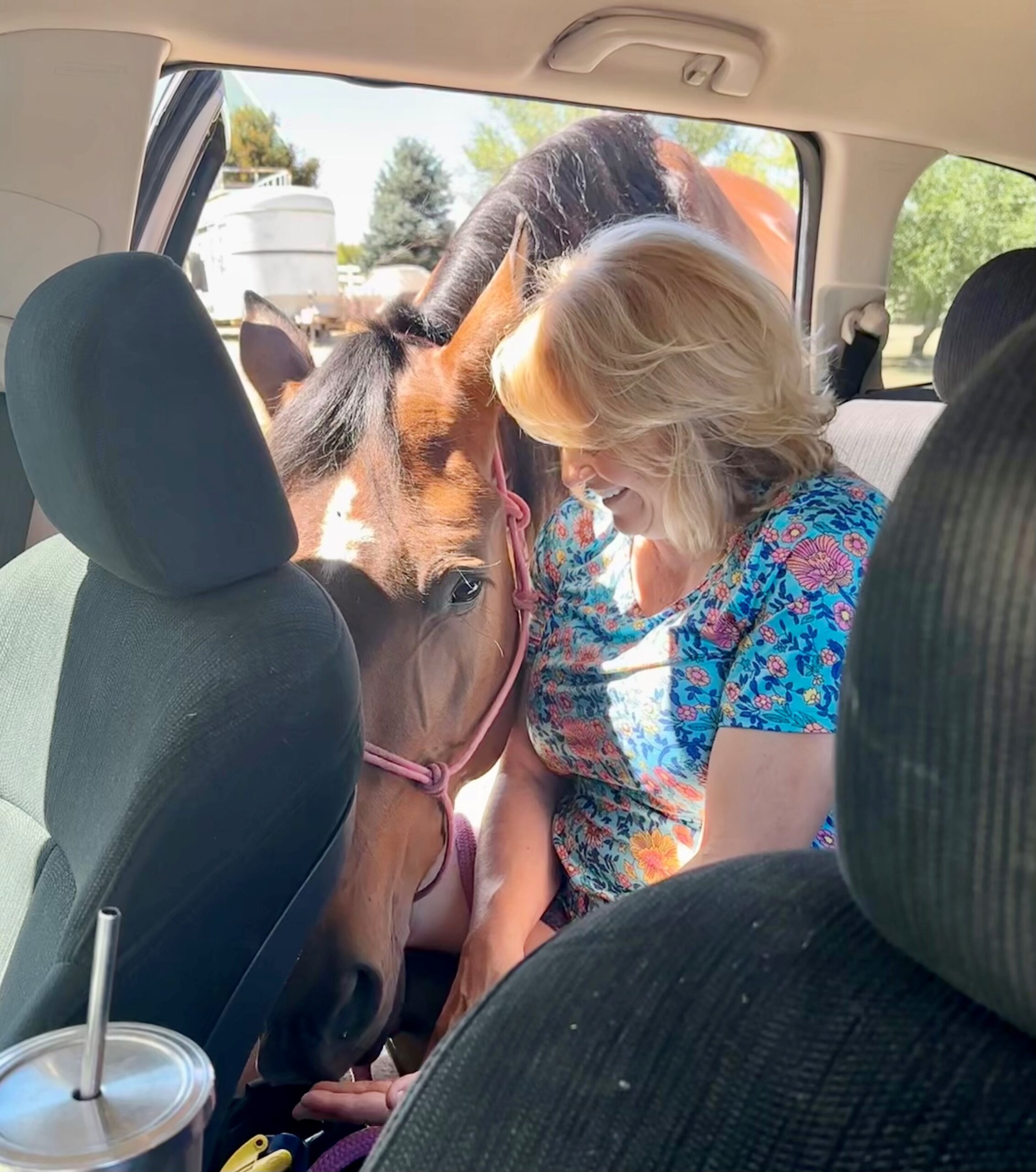 Rachel visitin Tula in the early stages of recovery