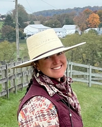 Holly Linz Holly Linz